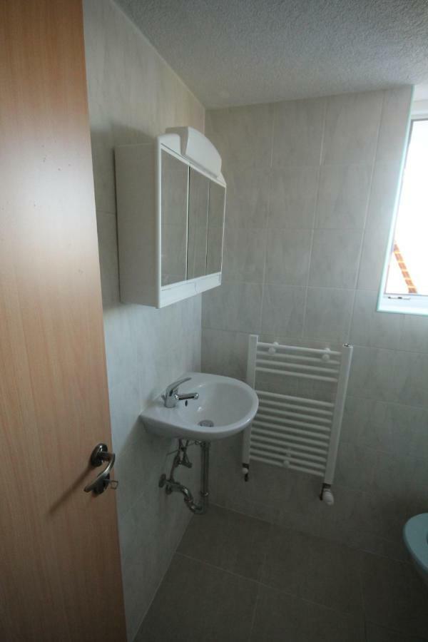 Biberach-Riss-Zimmer-Frei, Einzel-Zimmer Bad Kueche Birkenhard Εξωτερικό φωτογραφία
